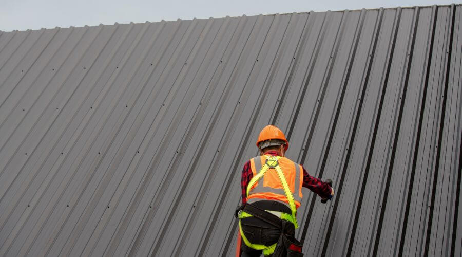 Professional metal roof installation services in Woodstock, IL